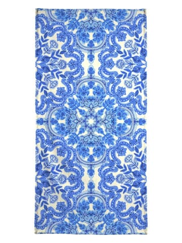 Juniqe Handtuch "Blue & White Folk Art Pattern" in Blau & Weiß