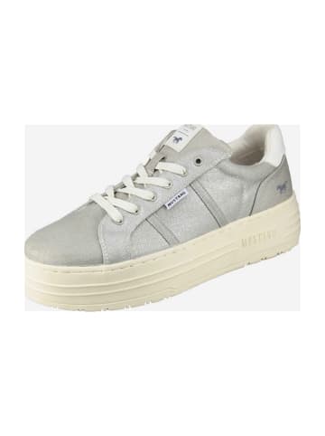 Mustang Plateau Schnürschuhe in Silber