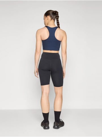 girlfriend collective Shorts Float in Black