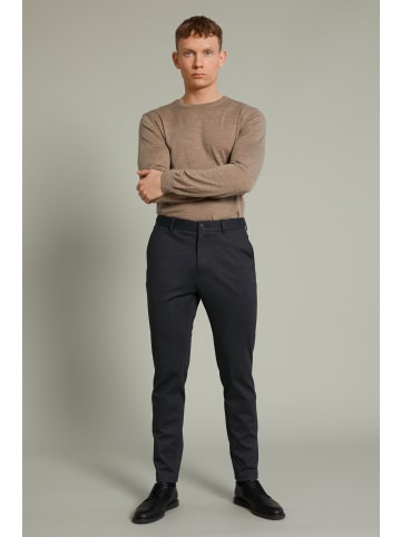 Matinique Casual Hose MAliam Gerade Passform in Black