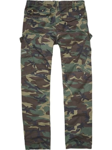 Brandit Cargohose "Adven Slim Fit Pants" in Camouflage