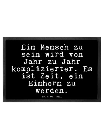 Mr. & Mrs. Panda Bodenvorleger Ein Mensch zu sein... mit Spruch in Schwarz