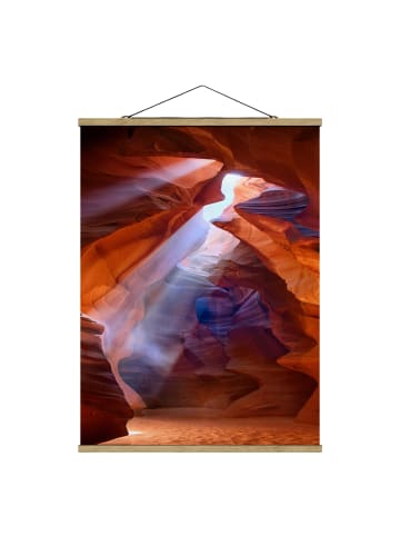 WALLART Stoffbild mit Posterleisten - Lichtspiel im Antelope Canyon in Orange