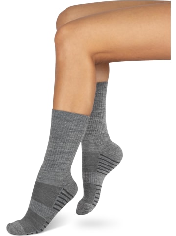 normani 4 Trekkingwollsocken mit Polstersohle und Komfortbund in Grau