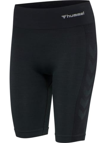 Hummel Short in Schwarz