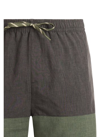 Protest " PRTCabus in Thyme