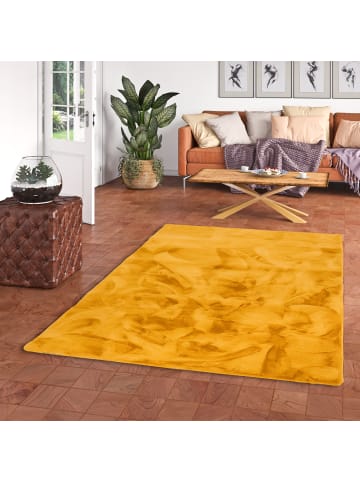 Pergamon Fellteppich Plush in gelb