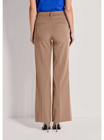 MADELEINE Ausgestellte Bügelfalten-Hose in caramel