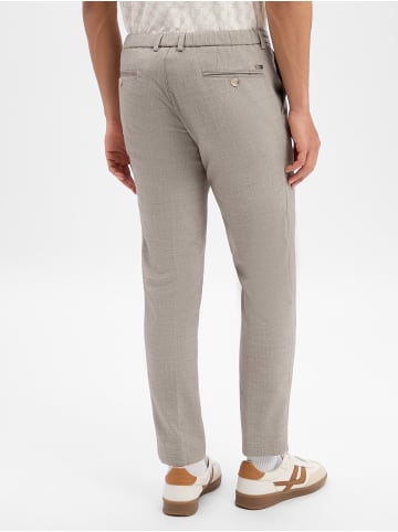 Bugatti Hose in taupe