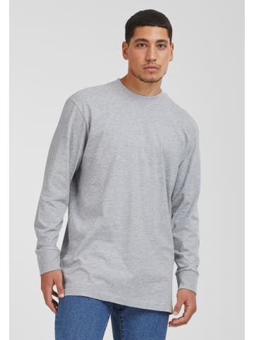 Urban Classics T-Shirts in grey