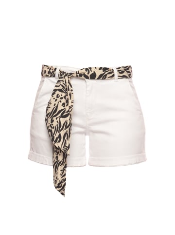 Le Temps des Cerises Shorts in White