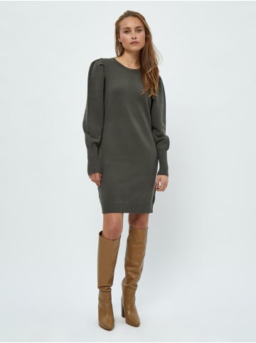Peppercorn Kleid in Beluga Green