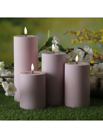Deluxe Homeart LED Kerze Mia Kunststoff für Innen/Außen flackernd H: 15cm D: 7,5cm in rosa