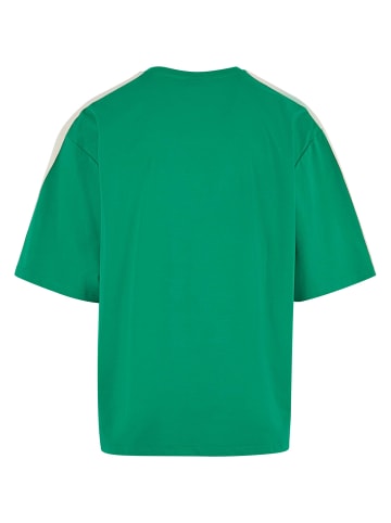 Urban Classics Urban Classics T-Shirts in froggreen