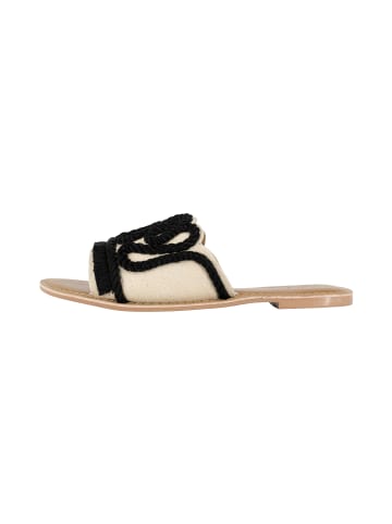 IZIA Sandalen in Beige