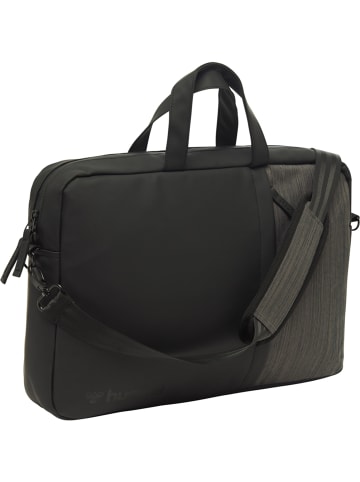 Hummel Schultertasche Lifestyle Lap Top Shoulder Bag in BLACK