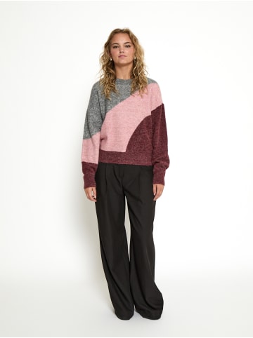 minus Pullover in Castlerock