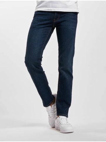 Levi´s Jeans in medium indigo worn