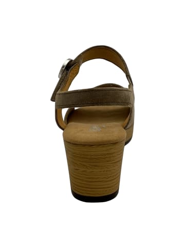 Gabor Comfort Plateau Sandaletten in Beige