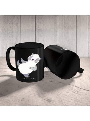 Mr. & Mrs. Panda Bedruckte Tasse Karate Trainerin Stärke mit Spruch in Schwarz
