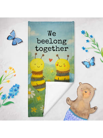 Mr. & Mrs. Panda Badehandtuch Biene Verliebt Design mit Spruch in Weiß