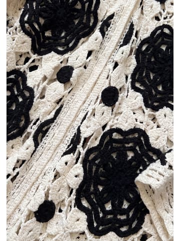 ISHA Women Cardigan in Black