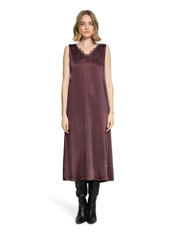 Robe Légère Kleid in lila - 0001
