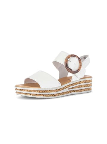 Gabor Plateau Sandalen in creme