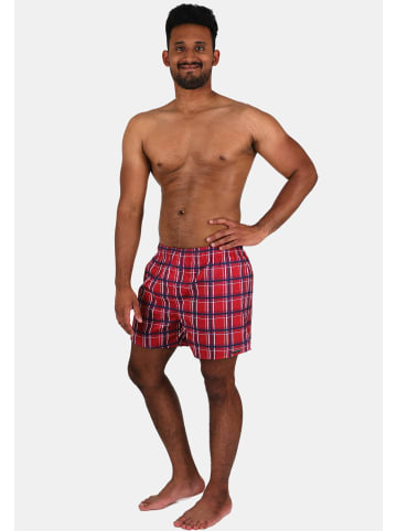 wavebreaker Shorts in rot