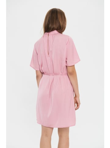 SAINT TROPEZ Kleid NaileenSZ Gerade Passform in Pink Nectar