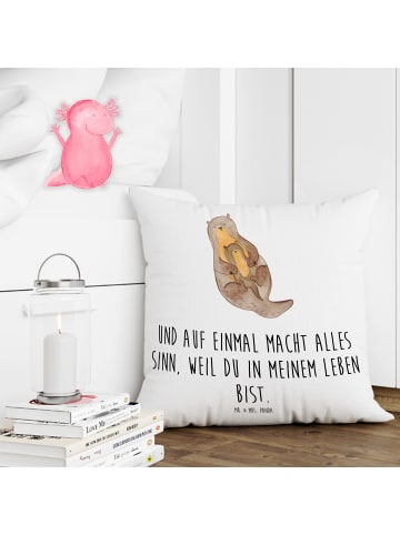 Mr. & Mrs. Panda Sofakissen Otter Kind mit Spruch in Weiß