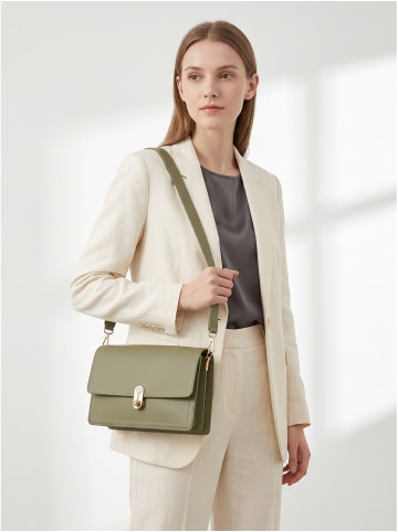 Bruno Magli Schultertasche in LIGHT TAUPE