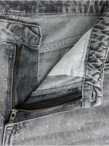TWO SOON Jeansshorts in Light Grey Denim