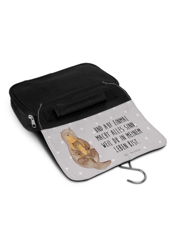Mr. & Mrs. Panda Kosmetiktasche Otter Kind mit Spruch in Grau Pastell