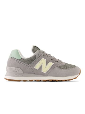 New Balance Sneaker WL574RB in Grau