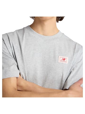 New Balance T-Shirt MT53928AG Grau