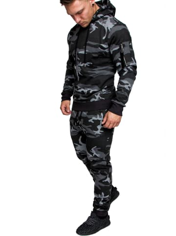 REPUBLIX Sportanzug ELIJAH in Camouflage Schwarz