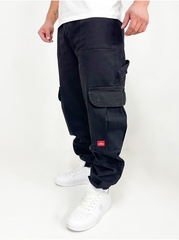 DADA Baggy Jeans Schwarz mit Utility Look und Cut-Off Details in Schwarz