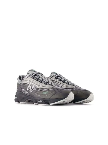 New Balance Sneackers 1000 in Schwarz