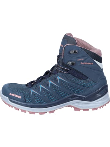 LOWA Wanderschuhe / Wanderstiefel in stahlblau/rose