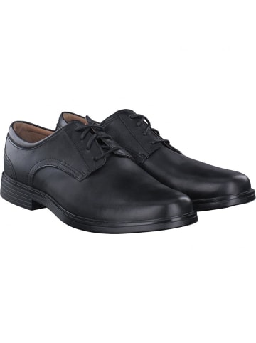 Clarks Anzug- & Businessschuhe in Schwarz