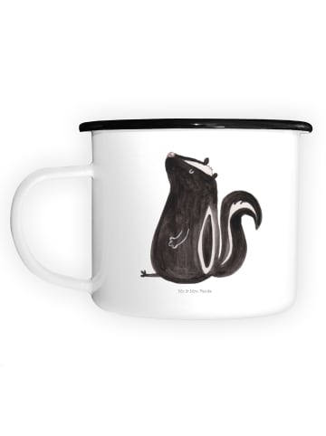 Mr. & Mrs. Panda XL Emaille Tasse Stinktier Sitzen ohne Spruch in Weiß