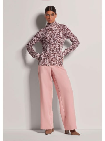 MADELEINE Kaschmir-Pullover mit Unikat-Print in wollweiß / blassrosa / rubinrot