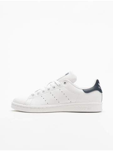 adidas Turnschuhe in white/navy