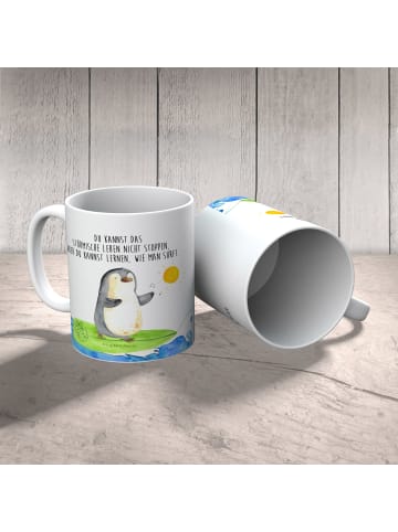 Mr. & Mrs. Panda Kaffeebecher Pinguin Surfer mit Spruch in Weiß