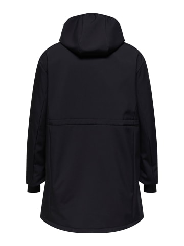 ONLY Carmakoma Softshell Jacke in Black