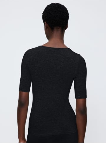 Triumph T-Shirt Beauty Layers in Black