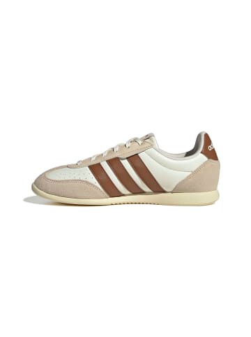 adidas Sneaker in beige