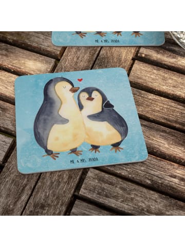 Mr. & Mrs. Panda Tischuntersetzer Pinguin umarmen ohne Spruch in Eisblau