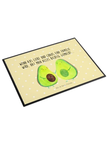 Mr. & Mrs. Panda Schreibtischunterlage Avocado Pärchen mit Spruch in Gelb Pastell
